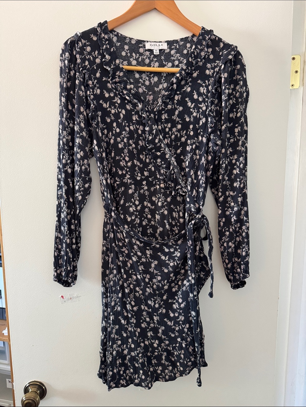 GILLI Navy Floral Faux-Wrap Dress- size M
